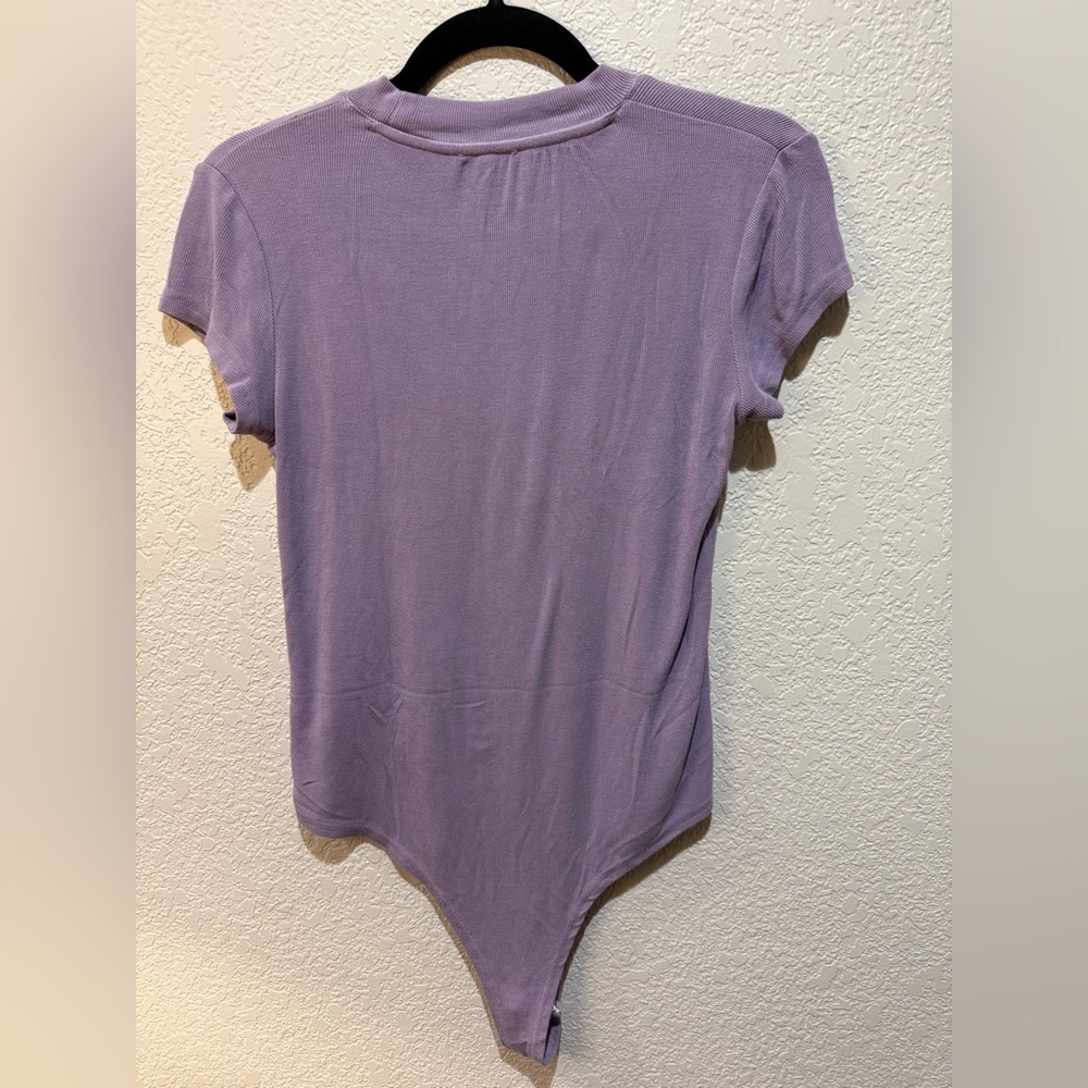Boheme Lilac Cap Sleeve Bodysuit - Picture 4 of 4